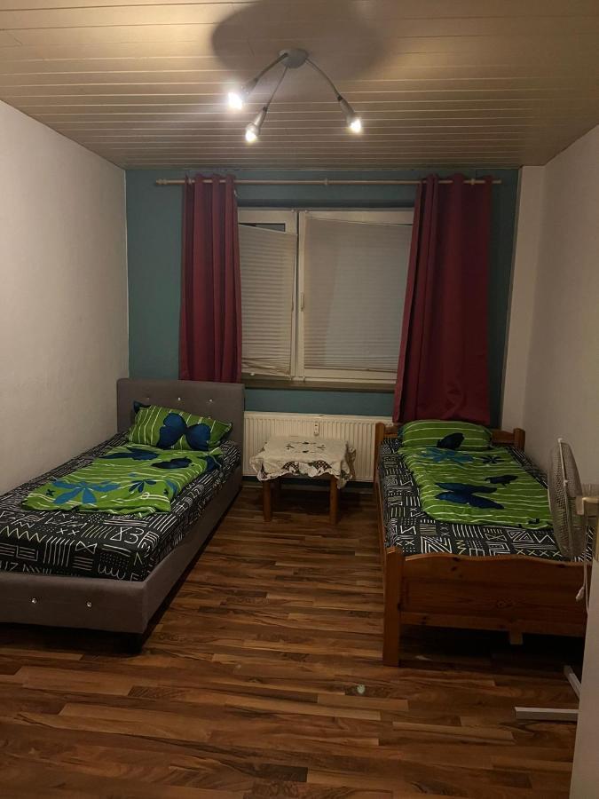 Worker-Flat Apartamento Gelsenkirchen Exterior foto
