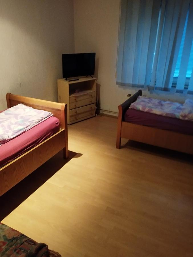Worker-Flat Apartamento Gelsenkirchen Exterior foto